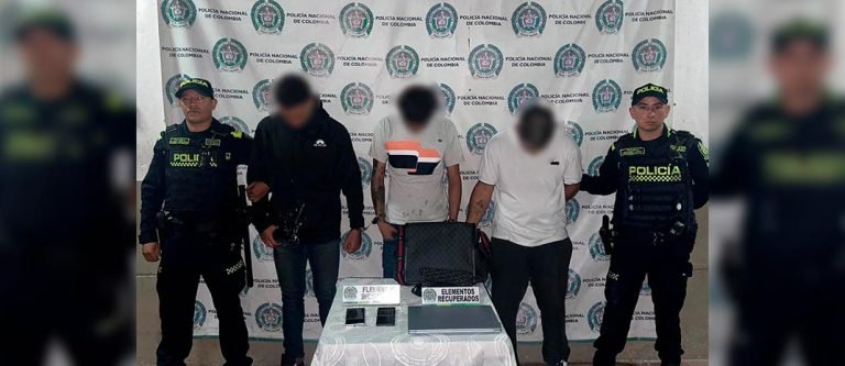 Fueron capturados 3 hombres que habrían atracado a unos ciudadanos dominicanos en El Poblado 