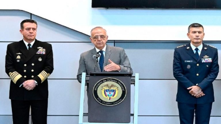 Polémica por reestructuración en las fuerzas militares del país ¿Desaparecen los Comandos Conjuntos? 