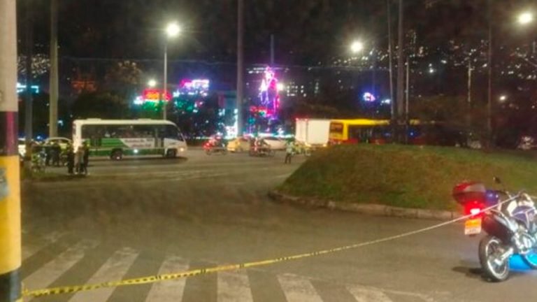 La joven asesinada dentro de un bus por su pareja en Medellín, era una joven de 27 años