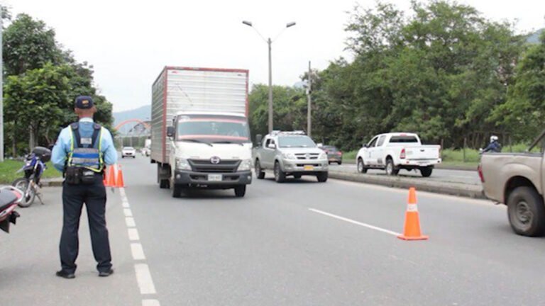 En Colombia, 8.271 personas murieron en accidentes de tránsito en el 2024: una reducción del 1,59% con relación al año anterior