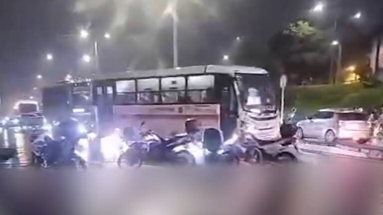 Un ciclista perdió la vida en la Autopista Norte, cuando fue arrollado por una tractomula 