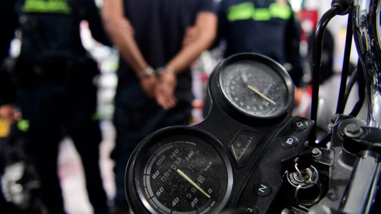 Este hombre desguazaba motos en el Doce de Octubre