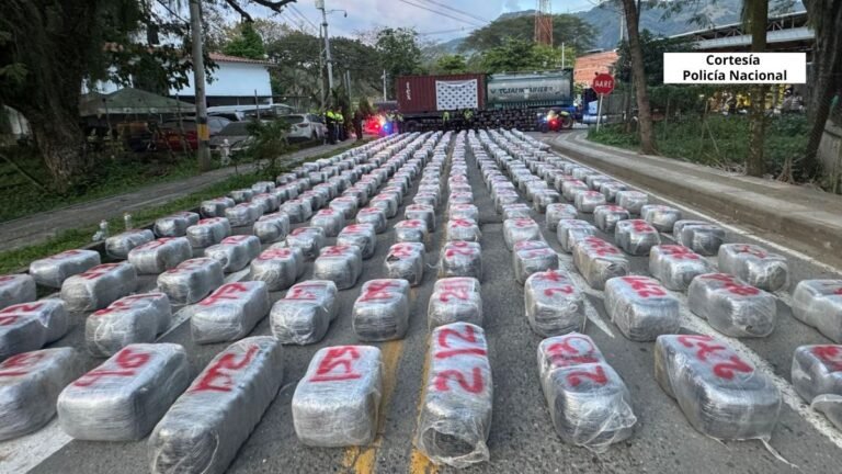 En La Pintada incautaron 5.05 toneladas de marihuana que iba a ser distribuidas en Medellín y Cartagena