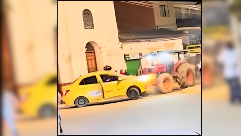 Si no estaba ebrio, ¿por qué el conductor del tractor arrolló este taxi en Antioquia?