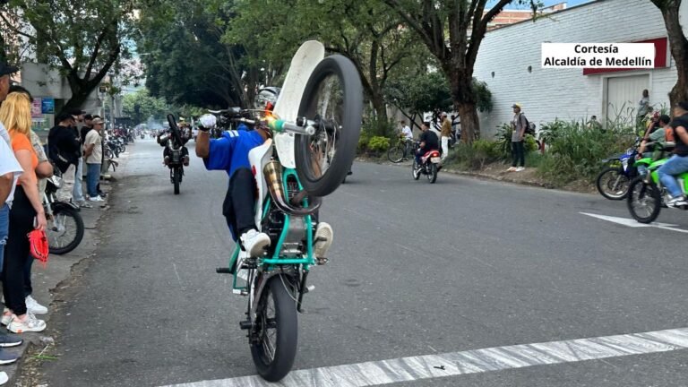 80 motocicletas inmovilizadas y un capturado, dejó operativo contra los piques ilegales en Medellín