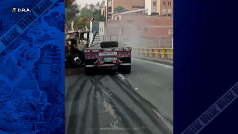 Sin comentarios: intolerancia vial causó un accidente en el barrio Madera de Bello, entre un tracto camión y una volqueta