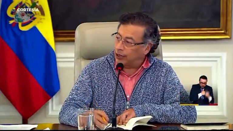 Cero y van dos. Petro contra MinEducación 