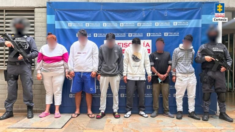 La Fiscalía capturó a 6 personas en Manrique, acusadas de narcomenudeo 