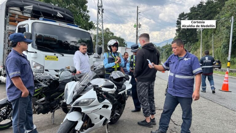 Operativo en Las Palmas dejó 35 conductores sancionados y 14 motos de alto cilindraje inmovilizadas