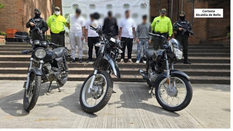 Capturaron 5 presuntos ladrones de motos en Bello y Medellín