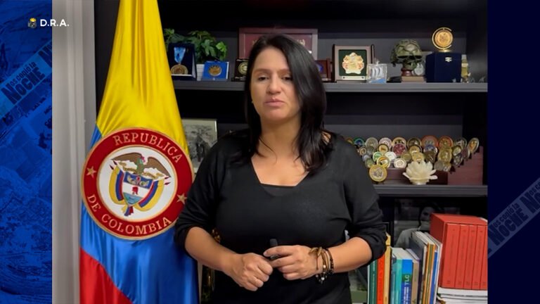 Ruta de la seda. Senadores responden.