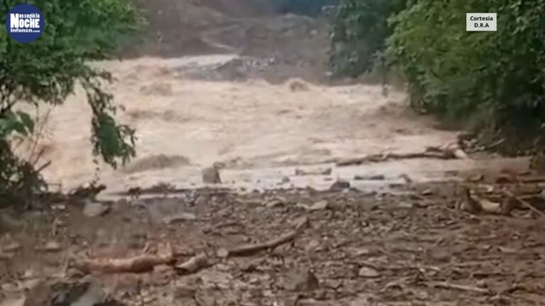 Deslizamiento sobre el río San Juan puso en riesgo algunas comunidades del suroeste por posible avenida torrencial