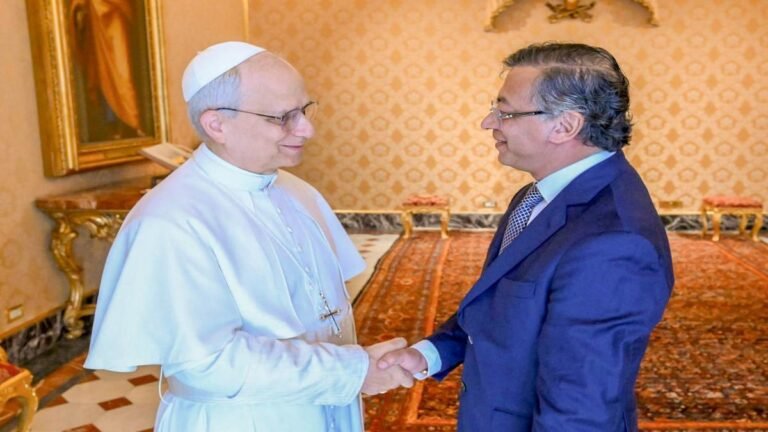 Petro y el Papa
Así fue el encuentro