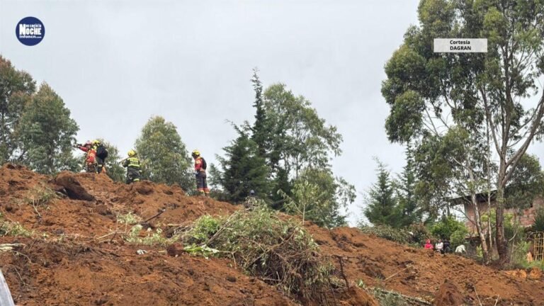 La angustia se apodera de la comunidad en la tragedia de Bello, porque aún no encuentran sus seres queridos