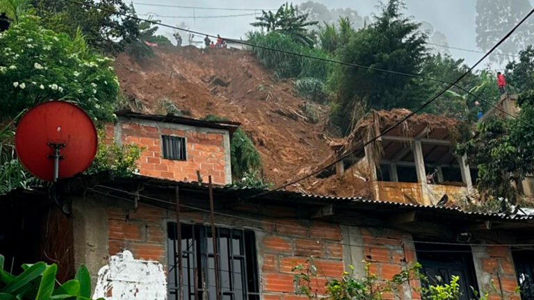 Muere un bebé y su madre en Carambolas, Medellín