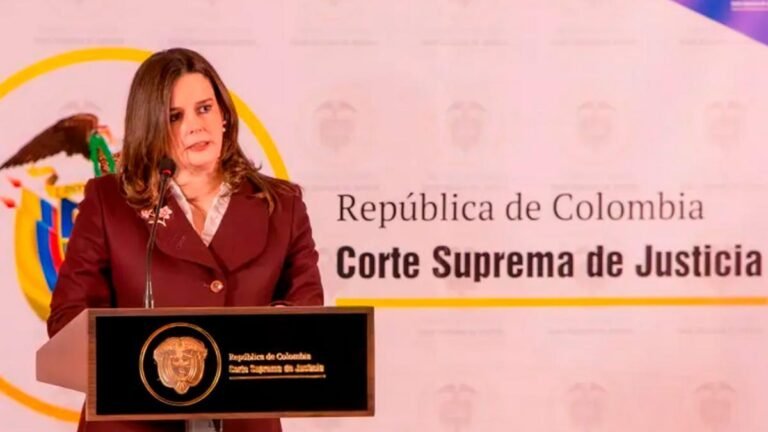 Lina Marcela Escobar, nueva magistrada de la Corte Constitucional con amplio respaldo del Senado. ¿Cuántos votos tuvo a favor?