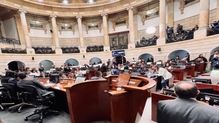 Reforma laboral. Día decisivo para la nación.