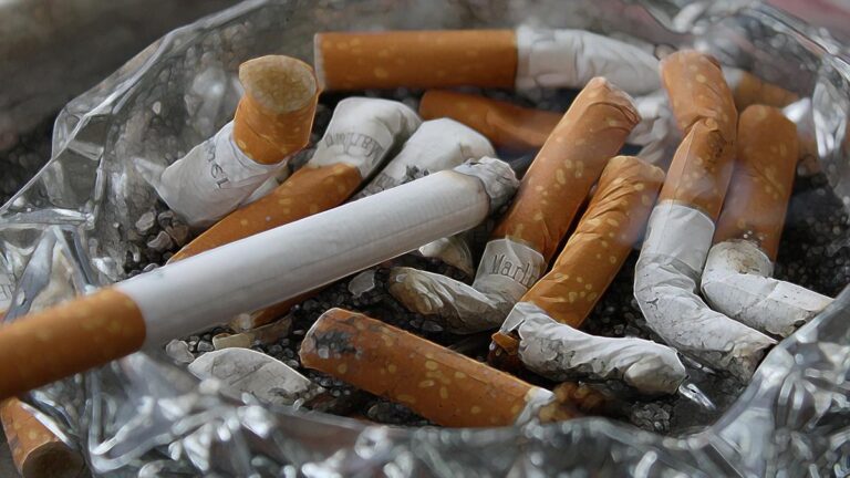 OMS reporta avances en control del tabaco, pero advierte rezago en países de bajos ingresos