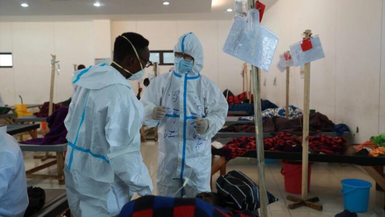 OMS alerta sobre nueva expansión de cólera desde Sudán hacia Chad