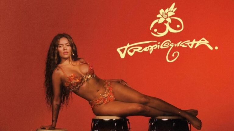Karol G enciende la expectativa: revela pistas de Tropicoqueta en vallas publicitarias por Latinoamérica