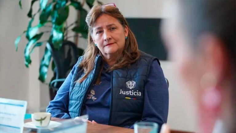 «Aquellos que han sufrido debido a secuestros, homicidios y extorsiones no pueden quedar desprotegidos mientras se discuten beneficios para los victimarios»: Ángela María Buitrago