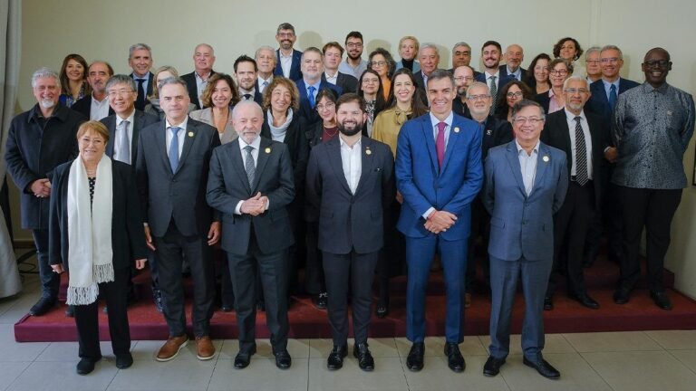 Petro se une a líderes progresistas para trazar hoja de ruta común ante la ONU