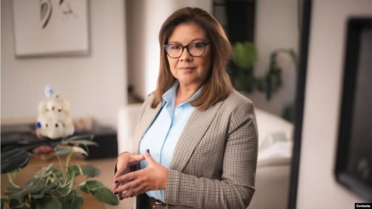 No procede suspensión de la fiscal Luz Adriana Camargo. Orden de captura de Guatemala no tiene efecto en Colombia