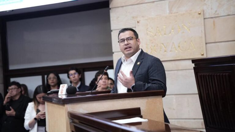 Trámite de reforma pensional fue legal, asegura Salamanca antes de enviar informe a la Corte