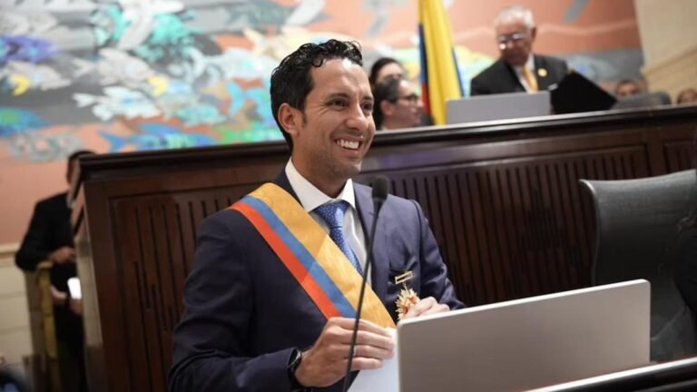Julián López, nuevo presidente de la Cámara