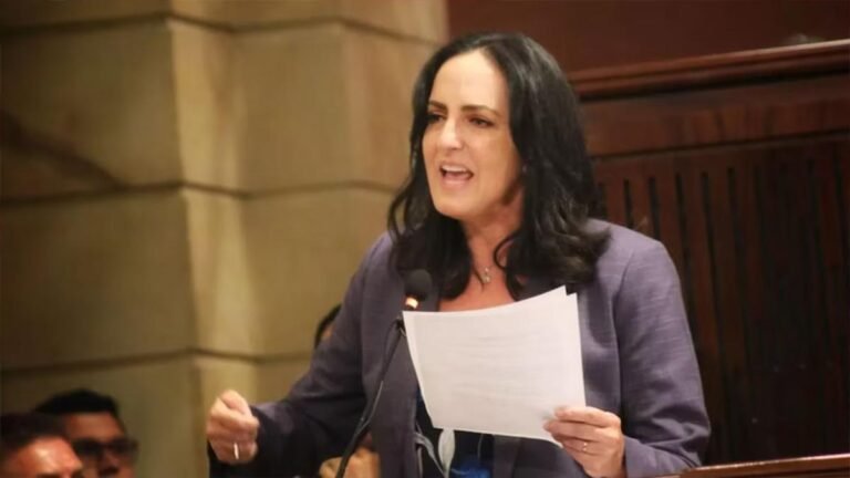“Ay no, Petro, no sea tan mentiroso»: María Fernanda Cabal a Gustavo Petro por decretazo sobre tutelas