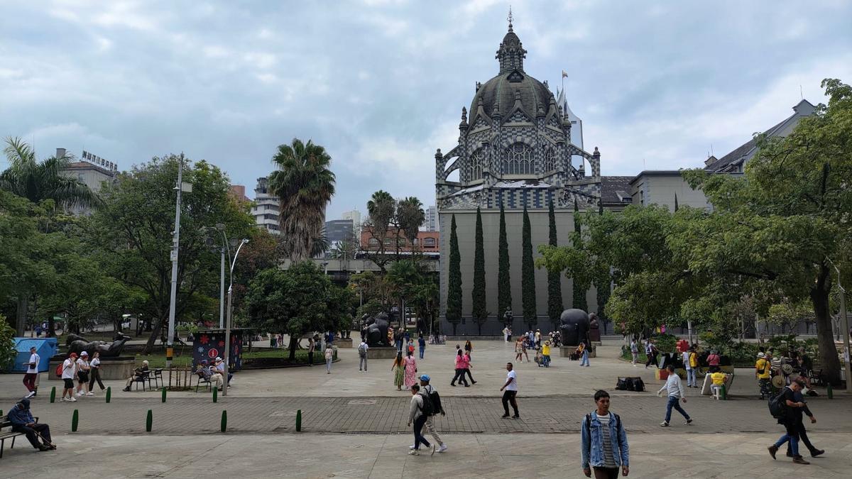 Fin de semana en Medellín: poesía, música urbana y cultura local del 11 al 13 de julio