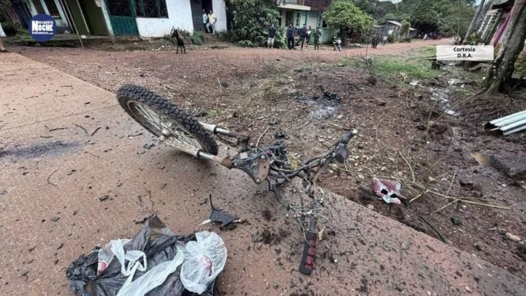 Una motocicleta bomba estalló al paso de una patrulla del Ejército en el Guaviare