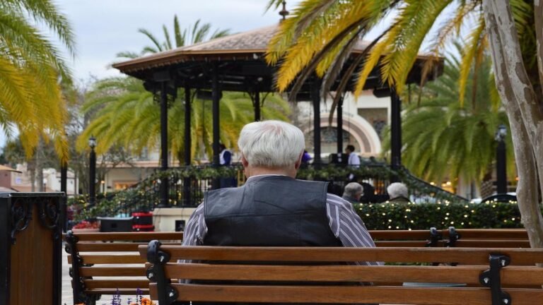 Expertos alertan sobre grave retraso en el diagnóstico de demencia: se diagnostica 3.5 años después de los primeros síntomas