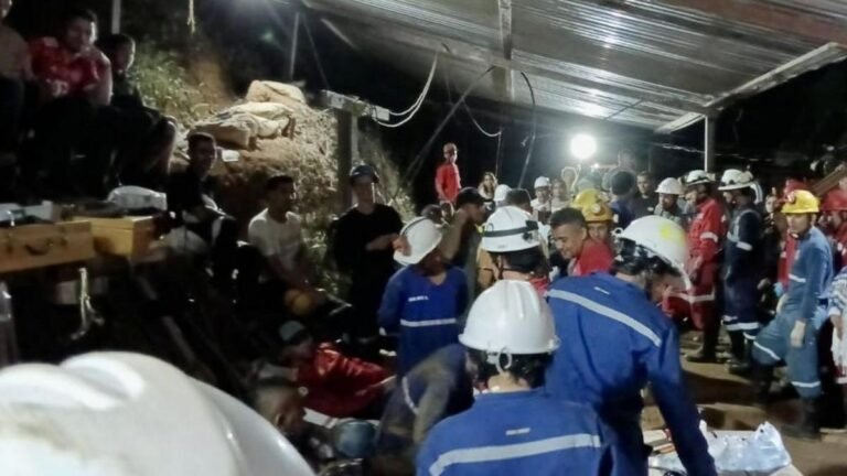 Rescate exitoso en Remedios: 18 mineros volvieron a la superficie sanos y salvos