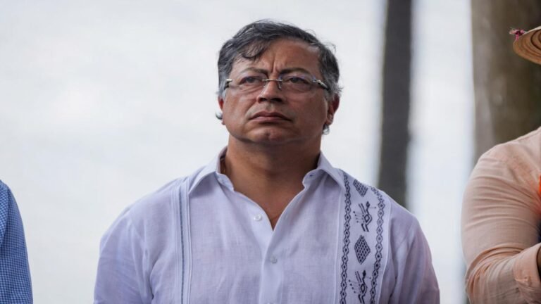 Indultado, ¿sí o no?. Petro se sostiene