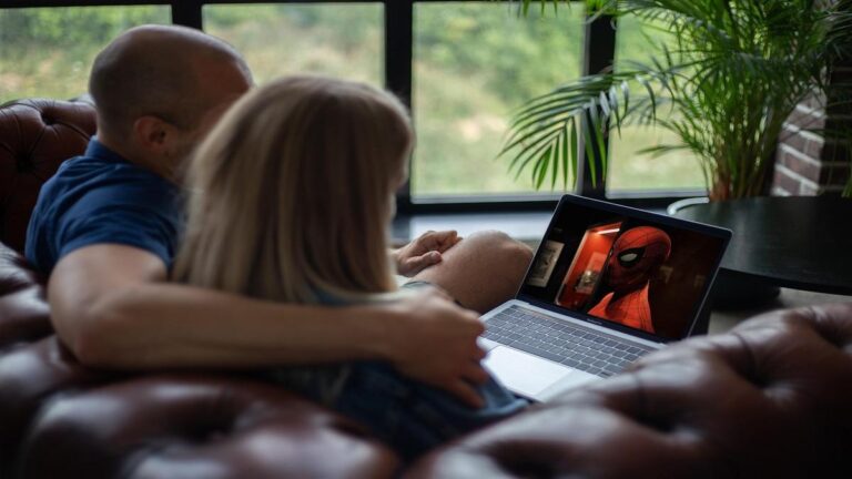 Streaming y entretenimiento en Latinoamérica proyectan ingresos por US $55 mil millones en 2025