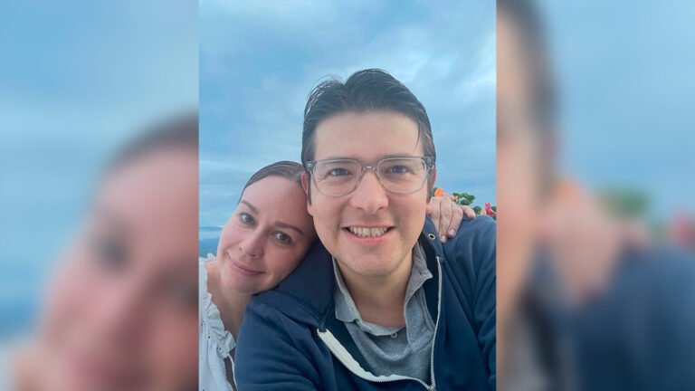 “Descansa en paz amor de mi vida, yo cuidaré a nuestros hijos.” 