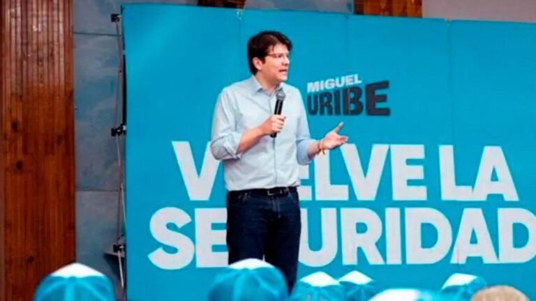 Piden que asesinato de Miguel Uribe sea declarado de lesa humanidad