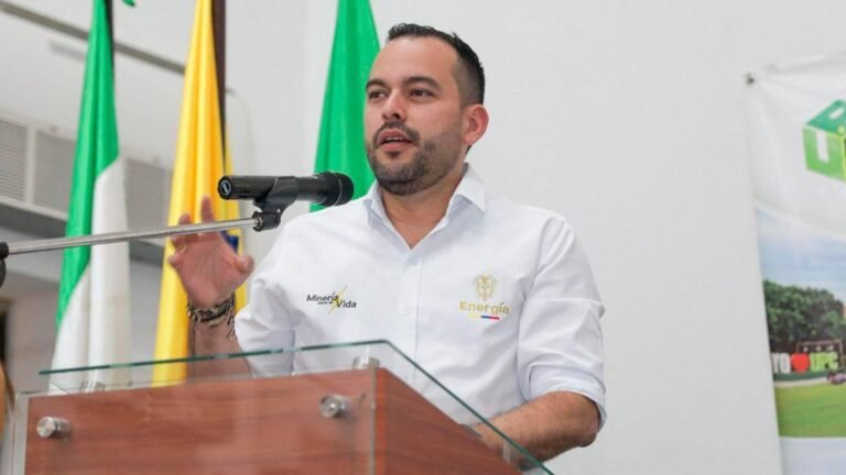 Procuraduría investiga a Edwin Palma, ministro de Minas y Energía, por presuntas irregularidades en Air-e
