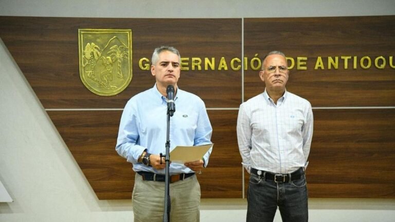 «Nos dejan en visto»: Estas fueron las palabras del Gobernador de Antiquia ante el atentado contra la fuerza pública en Amalfi