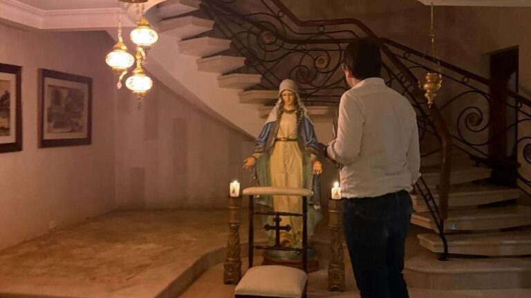 «Hoy llevo a mis hijas amadas y a mi niño preciado, Alejandro, a enterrar a su papá»: Maria Claudia Tarazona