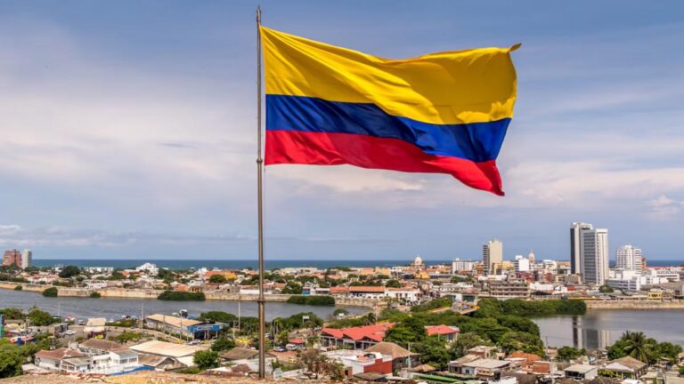 Estados Unidos, México y Ecuador lideran el top 5 de turistas que más visitaron Colombia en el primer semestre de 2025