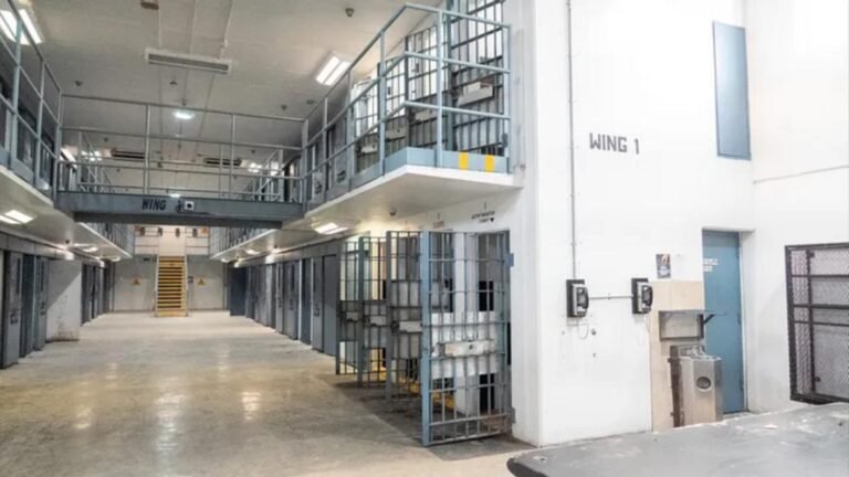Florida inaugura el centro de detención migratoria “Deportation Depot” con capacidad para 2.000 personas