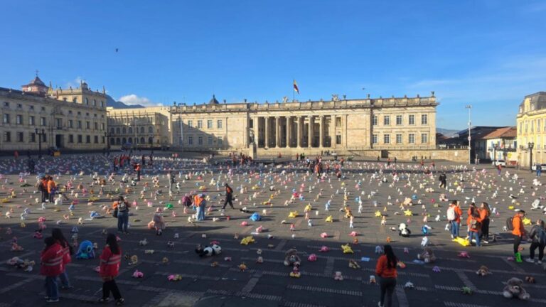 Bogotá conmemora hoy el Día contra la Explotación Sexual Infantil con homenaje en la Plaza de Bolívar