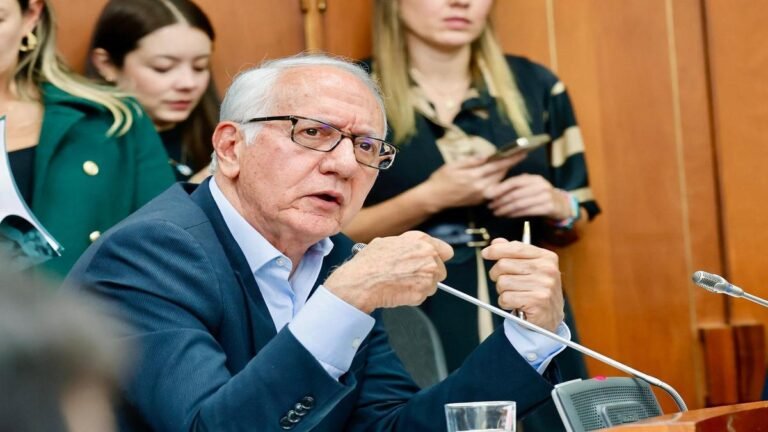 Reforma a la salud: Gobierno manifiesta descontento