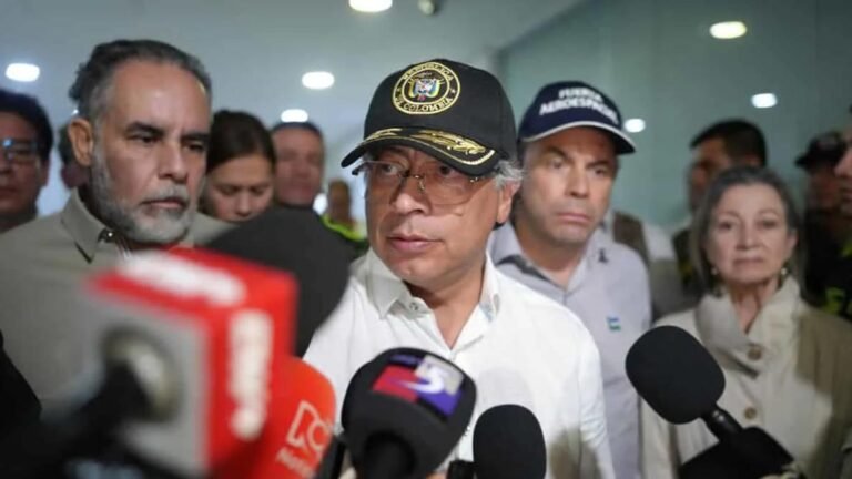 Gobierno aclara sí habrá aumento del salario mínimo para 2026