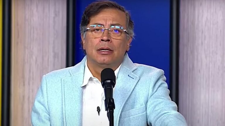 “El pobre no usa casi gasolina”: Gustavo Petro defendió el aumento progresivo de los precios de los combustibles