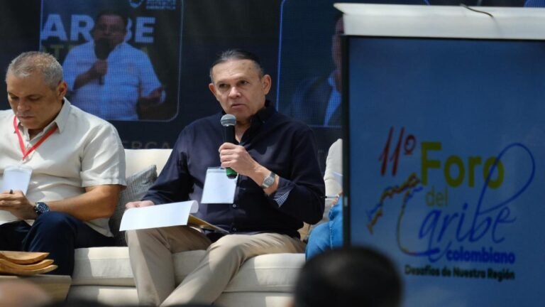 Conservadores tienen precandidato. Efraín Cepeda confirmó candidatura.