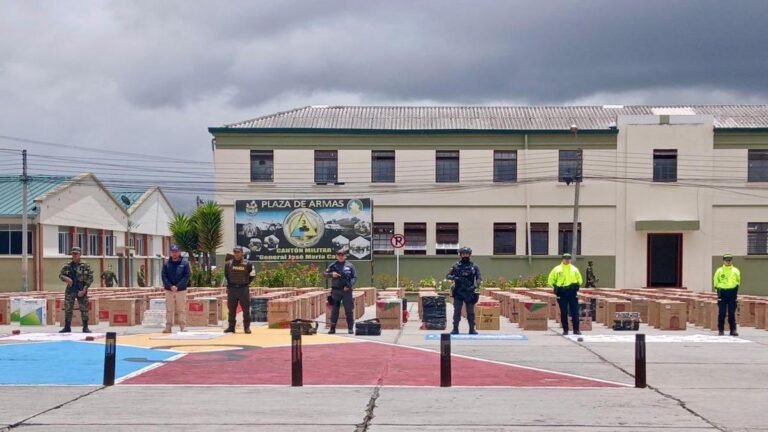 Ipiales se enciende: asonada contra Ejército