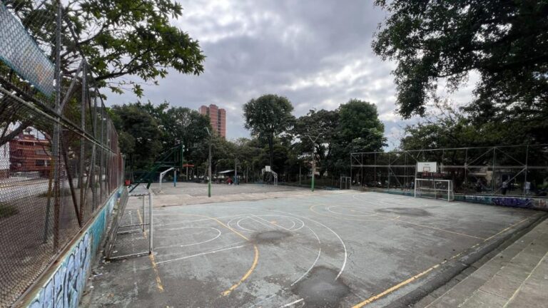 Medellín abre proceso para construir el primer complejo deportivo vertical en Belén Los Alpes